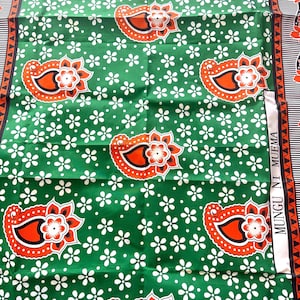 Swahili Kanga: Traditional East African Cotton Wrap - Vibrant Colors