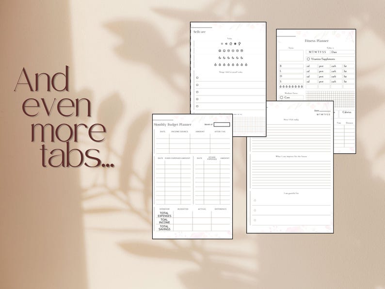 Peut inclure: Un ensemble de pages de planificateur imprimables avec des onglets pour les soins personnels, la forme physique et le budget. Les pages sont blanches avec du texte noir et des lignes.