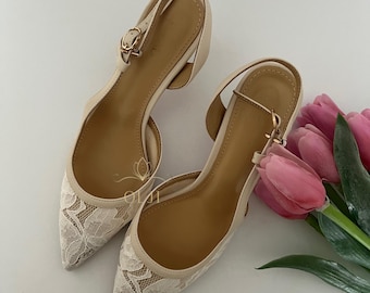 Ivory Lace Bridal Heels Pointed Toe Wedding Shoes Slingback Kitten Heels Vintage Elegant Bride Pumps Custom Heel Height Size 33-41