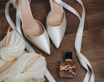 Ivory Satin Wedding Shoes with Ribbon Ties Bridal Heels with Bow Straps Bride heels 6 cm/8cm/10 heel Pointed Toe Pumps Wedding Ribbon Heels