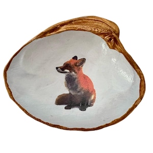 Fox clam shell ring dish
