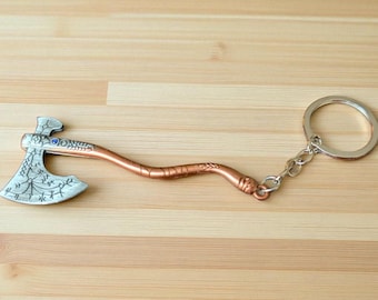 Fantasy Axe Keychain: Viking Style Metal Alloy Bag Clip