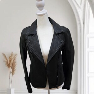 Anthropologie BLANKNYC Damjacka L P Svart Motorcykel Vegansk Läder Dragkedja NY bild 1