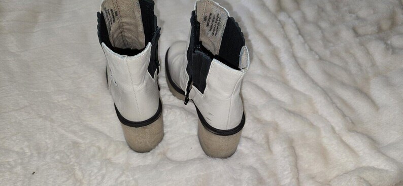 NEW Free People James Chelsea Ankle Boot Sz 8.5/39 White Leather Side Zip Womens image 4