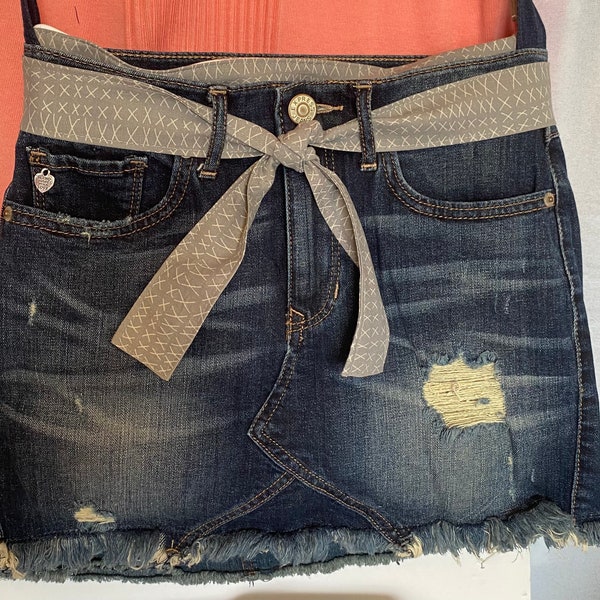 Large distressed blue jean purse/recycled denim purse/lining/zipper