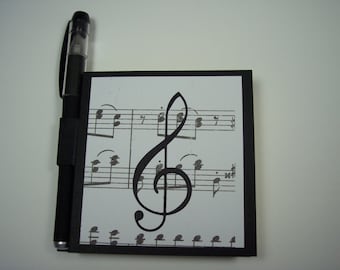 Treble Clef ( die cut)  Music sticky note holder with gel pen