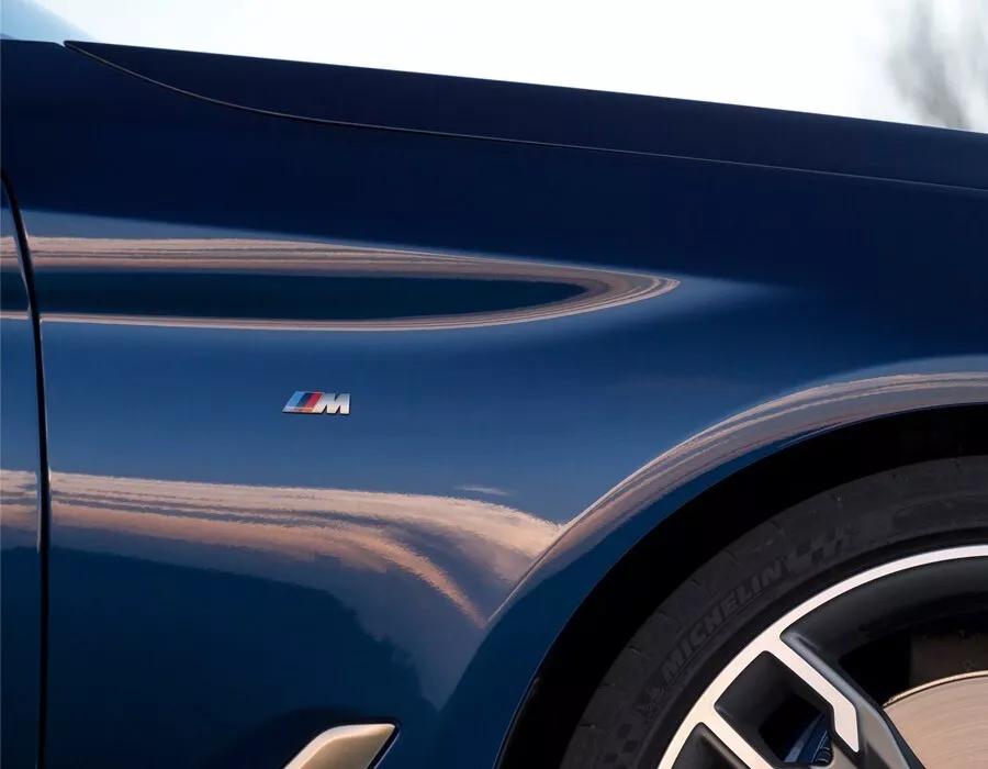 BMW M Emblem Rear Trunk M Sport Logo Badge In Black - Foto 8