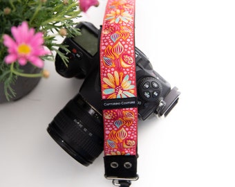 Berry Flowers Camera Strap: DSLR/Mirrorless, Padded Velvet