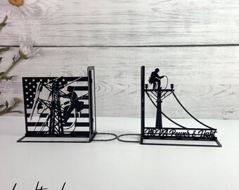 Personalized US Flag Lineman Metal Steel Bookend, Lineman Book Ends, Book Holder Gift for Dad, Book Stand Metal Sign for Book Nook Decor