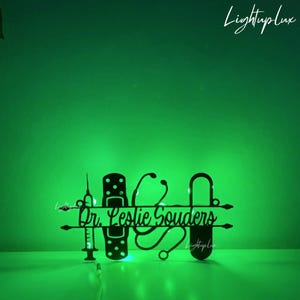 Personalized Doctor Metal Wall Art Led Light | Custom Nurse Name Sign Wall Decor| Doctor&#39;s Office Decor | Nurse Sign | Doctor Gifts