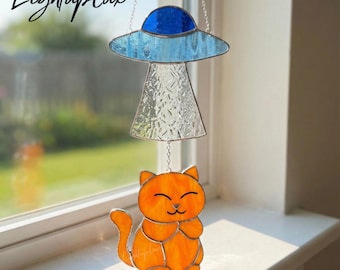 Alien Cat Stained Glass Suncatcher, Handmade UFO Cat Window Hanging, Flying Saucer Cat Art Glass Decor Gift for Sci-Fi Cat Lovers Decor Home