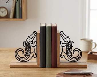 Alligator Metal Bookends, Swamp Reptile Book Rack, Wild Animal