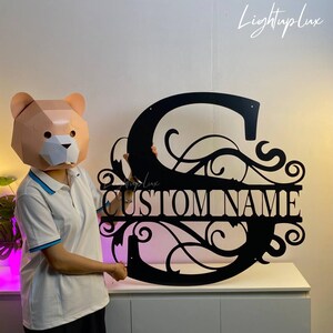 Arte de pared de metal con monograma personalizado / Letrero LED con apellido personalizado / Decoración de pared cortada con láser / Letrero con nombre de familia para colgar en la puerta / Regalo de boda