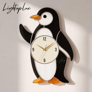 Pinguin-Glasuhr, Sonnenfänger mit arktischem Vogelmotiv als Wanddekoration fürs Kinderzimmer, Wintertier-Akzent