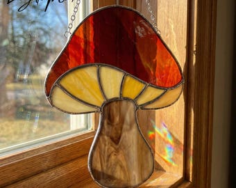 Mushroom Stained Glass Suncatcher, Handmade Woodland Window Decor with Autumn Toadstool Design, Nature Inspired Forest Home Gift