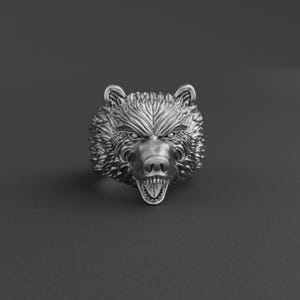 Handmade Scandinavian Bear Ring – Viking Men’s Silver Ring with Wild Bear Head, Norse Symbolic Jewelry for Strength and Power