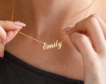 Personalisierte Namenskette, benutzerdefinierte Carrie Font Namenskette, eleganter Schmuck, 18K Gold Namenskette, ideales Muttertagsgeschenk von Kindern
