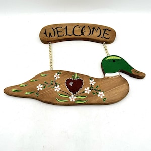 Vintage Figural Painted Design Wood Duck with Welcome Sign Wall Hanging Country