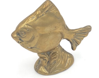 Vintage Solid Brass Heavy Fish & Seagrass Figurine Paperweight Decor