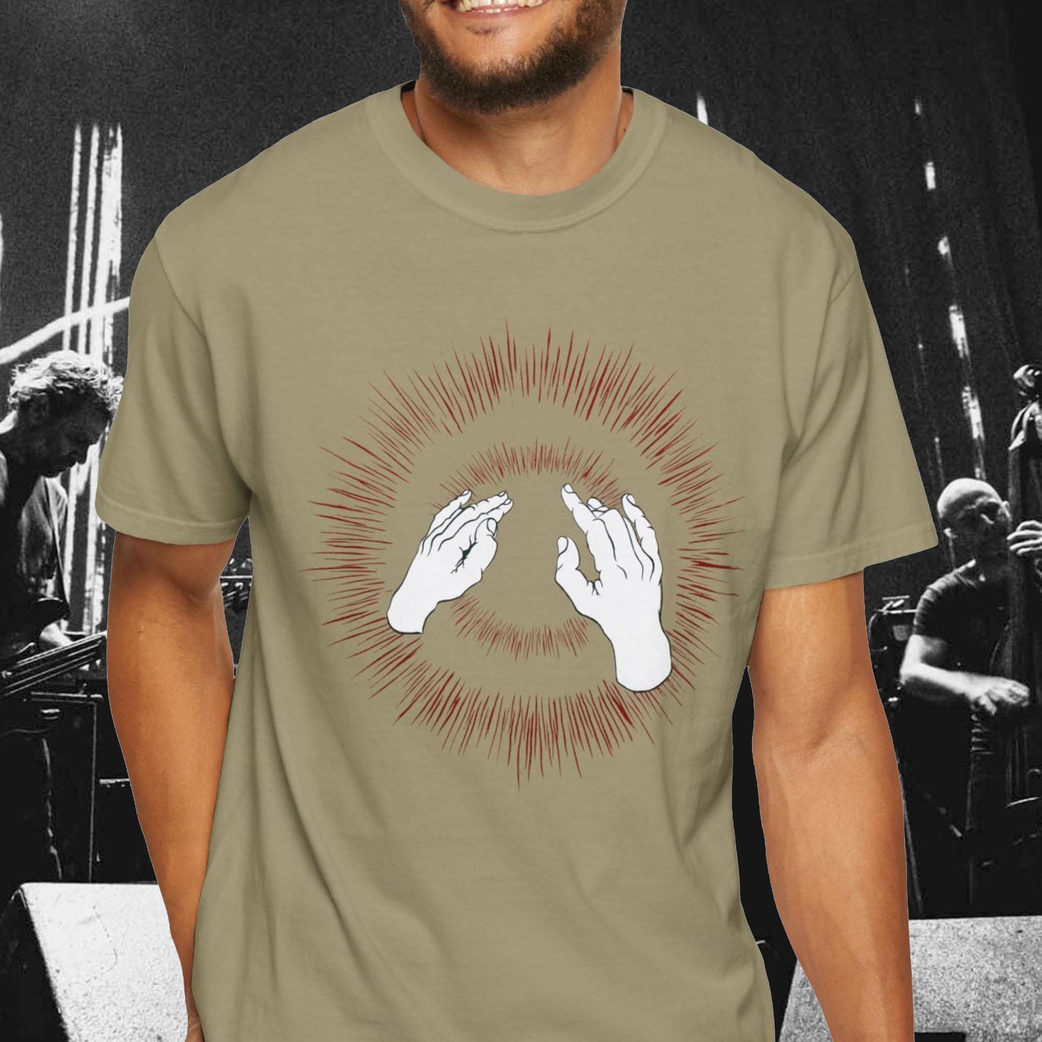 Godspeed You Black Emperor! Tシャツ 　Fists LOOIN Men's Godspeed You Black Emperor T-Shirt M : Amazon.ca