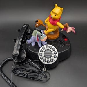 WINNIE POOH ANIMATED TALKING TELEPHONE Vintage Disney Winnie the