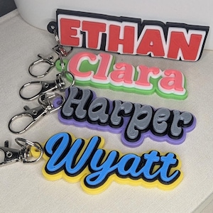 Personalized 3D Printed Name Keychain: Colorful Bag Tag