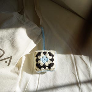 Crochet Pattern - Airpods Case, Small Pouch Instruction, Granny Square Case, Easy Crochet
