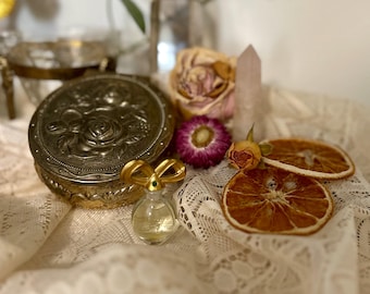 Mystery Spell Box — Vintage Altar Piece with Crystal, Botanicals & Spell Card