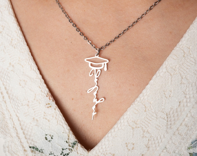 Personalized Graduation Cap Name Necklace, Custom Jewelry