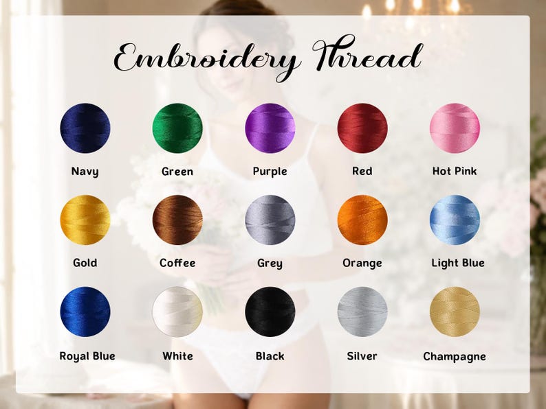 K&ouml;nnte beinhalten: Eine Farbkarte mit der &Uuml;berschrift Embroidery Thread, die f&uuml;nfzehn kreisf&ouml;rmige Farbmuster in Marineblau, Gr&uuml;n, Lila, Rot, Pink, Gold, Kaffee, Grau, Orange, Hellblau, K&ouml;nigsblau, Wei&szlig;, Schwarz, Silber und Champagner zeigt.