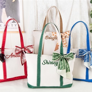 Embroidered Personalized Tote Bag,Bridesmaid Gift, Bride Gifts,Bachelorette Tote,Canvas Tote Bag,Personalized Gift,Gift for Her,Travel Bag