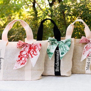 Personalized Straw Bag Small Beach Bag Custom Name Tote Bag, Bridesmaid Gifts Bridesmaid Bags Bachelorette Gifts Bachelorette Bags