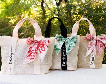 Personalized Straw Bag Small Beach Bag Custom Name Tote Bag, Bridesmaid Gifts Bridesmaid Bags Bachelorette Gifts Bachelorette Bags