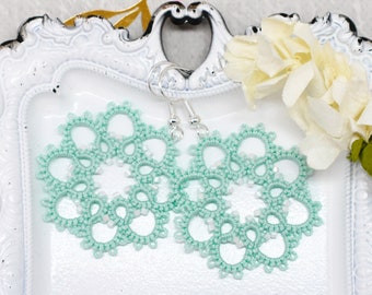 White beaded mint green earrings of lace. Bridesmaids earrings jewelry | Wedding earrings | Mint earrings | Flower earrings | Lace earrings