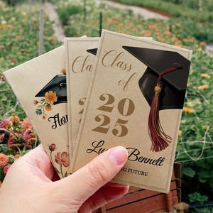 Graduation Seed Packets/Class of 2025/Custom Wildflower Seed Packet Favors/Personalized Seed Favor for Graduation Party/Congratulations Gift