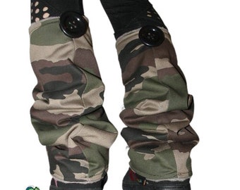 Black camouflage gaiter lined polar black big black button