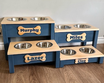Station d'alimentation surélevée bleue personnalisée pour chien, gamelle surélevée pour chien, gamelle personnalisée pour chien, mangeoire pour chien de ferme, gamelles pour chien, support pour gamelle pour chien
