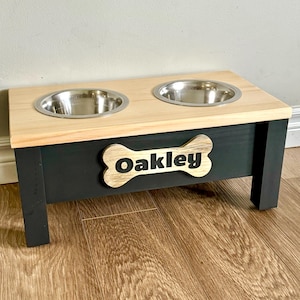 Grey Personalized Elevated Dog Feeding Station, Raised dog bowl, Personalized dog bowl, Farmhouse dog feeder, Dog bowls, Dog bowl Stand