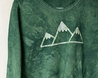 Long Sleeve Mountain Shirt, Womens Mountain Shirt, Ladies Mountain Shirt, Long Sleeve Womens Shirt, Hiking Shirt, Gift for Hiker (L)