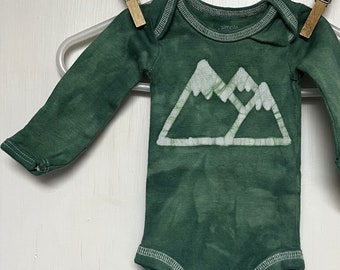 Mountain Baby Gift, Hiking Baby Gift, Baby Boy Gift, Baby Girl Gift, Green Baby Gift, Green Mountain Bodysuit, Neutral Baby Gift (Preemie)