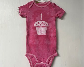 First Birthday Baby Bodysuit, Girl First Birthday, Cupcake Baby Bodysuit, Pink First Birthday Shirt, Baby First Birthday Shirt (12 months)