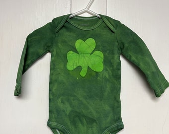 St. Patrick's Day Baby Bodysuit, Shamrock Baby Bodysuit, Baby Boy Shamrock Bodysuit, Baby Girl Shamrock Bodysuit, Shamrock Gift