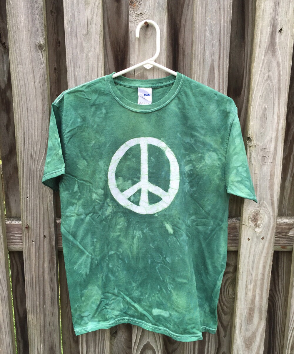 Green peace sign shirt Clearance