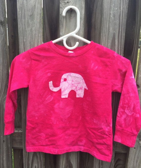 Rosa Elefant Shirt, Kinder Elefant Shirt, Mädchen Elefant Shirt, Fuchsia Elefant Shirt, Batik Kinder Shirt, Langarm Kinder Shirt (4 t) Rosa Elefant Shirt, Kinder Elefant Shirt, Mädchen Elefant Shirt, Fuchsia Elefant Shirt, Batik Kinder Shirt, Langarm Kinder Shirt (4 t)