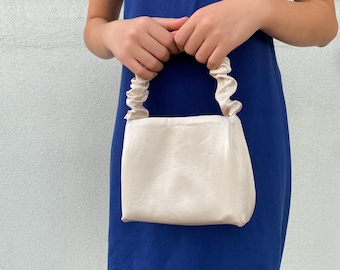 Bolso de noche de satén crudo, bolso de boda de satén de lujo, bolso de dama de honor, bolso hecho a mano para eventos, bolso de novia de satén de seda orgánica.