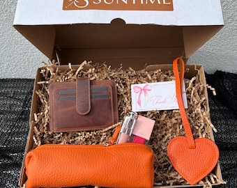 Set de regalo de cuero personalizado para mamá: bolso de cuero genuino con tarjetero a juego, neceser y colgante de corazón, caja de regalo personalizada.