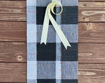 Waldorf Stockmar Crayon Roll Holder 24 Beeswax Crayons | Black Squares