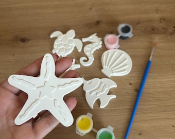 Meerestiere selbst bemalen Set für Kinder – DIY Bastelset Ozean mit Farben & Pinsel, Kreatives Geschenk