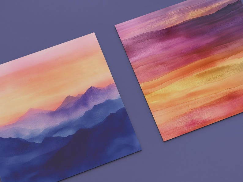 K&ouml;nnte beinhalten: Zwei Aquarellbilder auf einem violetten Hintergrund. Das Bild links zeigt eine Bergkette bei Sonnenuntergang mit einem rosa und orangefarbenen Himmel. Das Bild rechts zeigt einen Sonnenuntergang mit rosa, orangefarbenen und gelben Streifen.