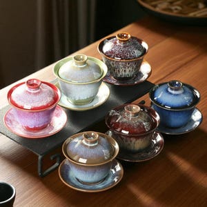 Handmade Chinese Gaiwan Tea Cup Set – Colorful Glazed Porcelain Lidded Bowls with Saucers | Gongfu Brewing Teaware Gift for Tea Lovers